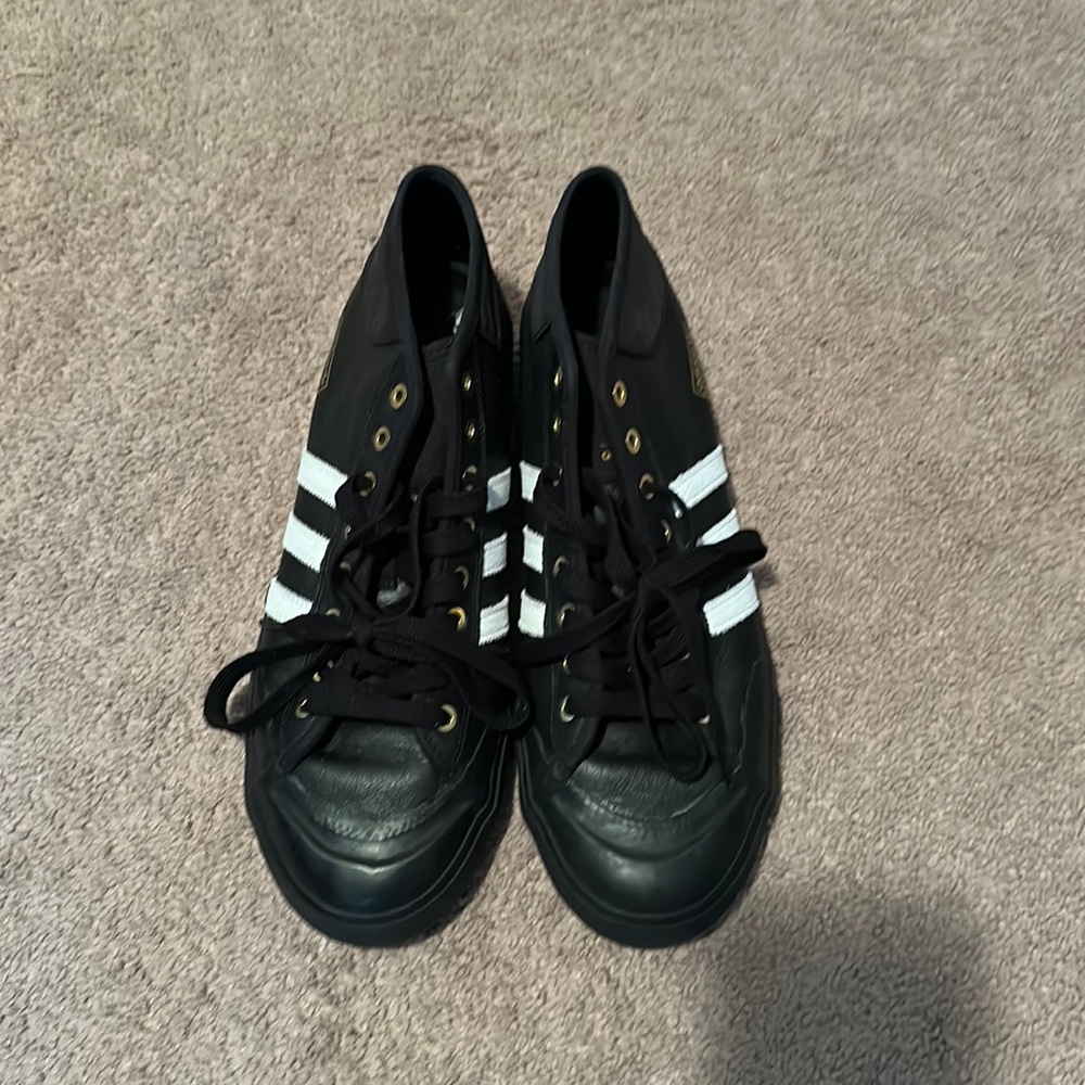 Adidas Snoop x Gonz Shoes